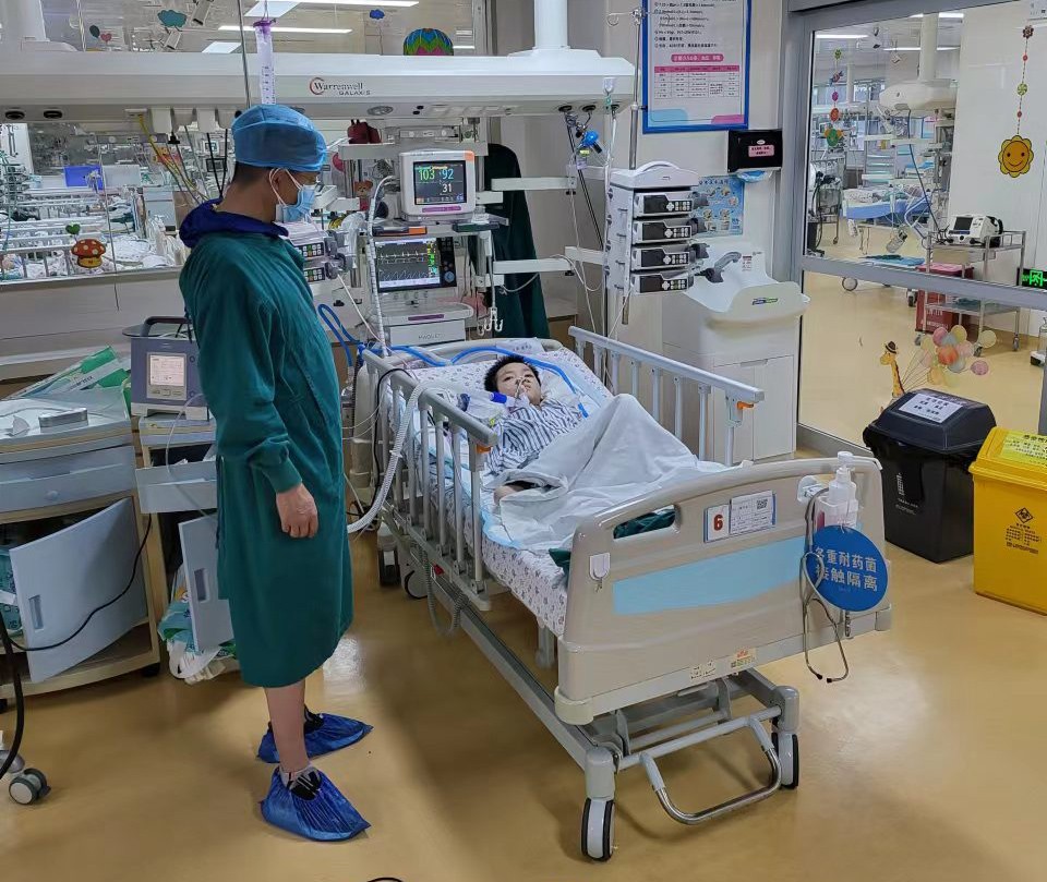 洮南市跨省救护车出租公司